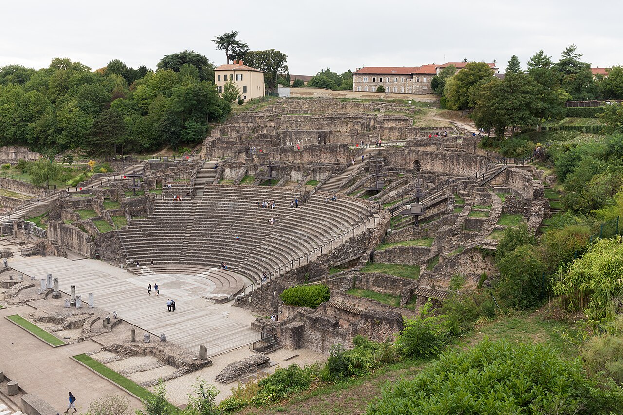 Les gradins du théâtre antique de Fourvière, à Lyon
